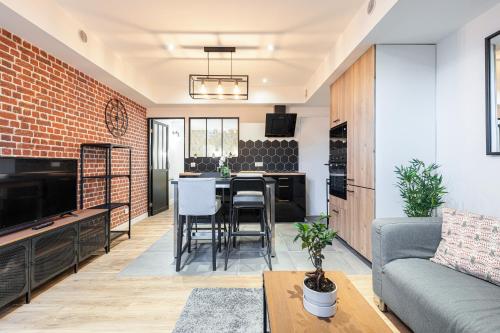 Loft Magnan - PARKING - idéal couples -BEACH -TRAM & Supermarkets - New & Confort-AC, Nice (fotografie 8)