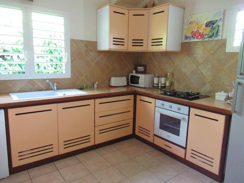 Maison bord de mer, belle vue, calme et confort in Berard