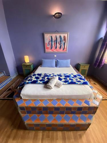 2 twin beds