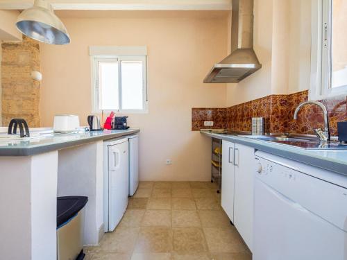 Duplex on estate with private access to the most beautiful beach in Mallorca, Campos (Foto 4)