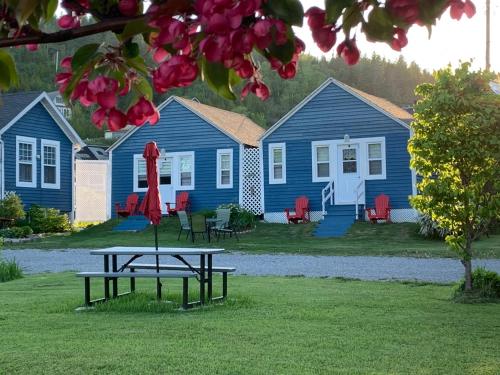 2 bedrooms, 2 beds