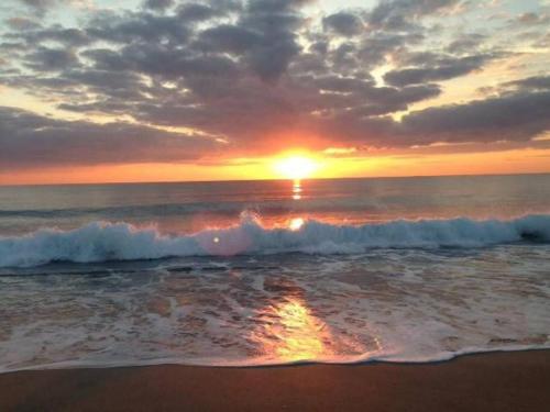 Steps to Sand and Sea 4 in Fort Lauderdale, USA