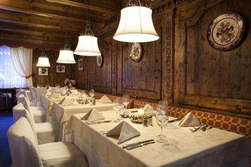 Sporthotel Arabba - 레스토랑