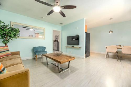 B&B Fort Lauderdale - Steps to Sand and Sea 3 - Bed and Breakfast Fort Lauderdale