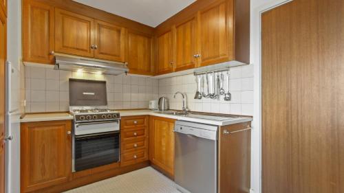 Lawlers 36B - Apartment - Hotham