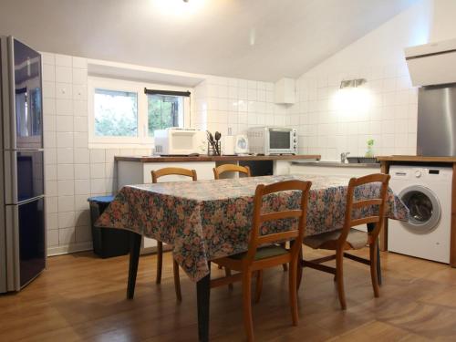 Gîte Saint-Gènes-de-Lombaud, 3 pièces, 4 personnes - FR-1-440-379 gîte à louer Haux