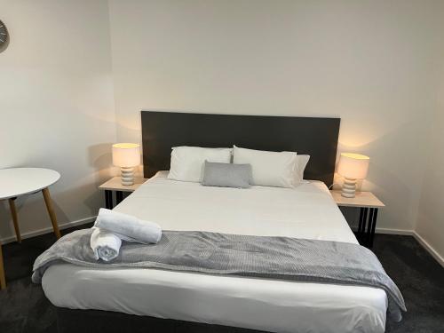 BENDIGO BOTANIC MOTEL- Oil Friendly Price – Golden Square, AL