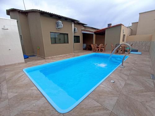 Casa linda caldas novas in Popular