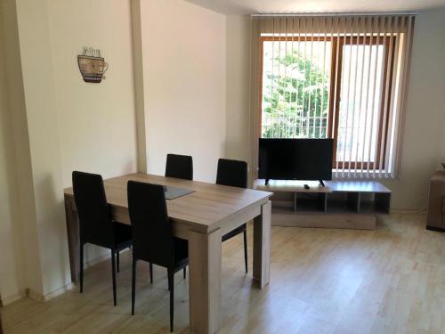 Kavarna Paradise Apartments in Каварна