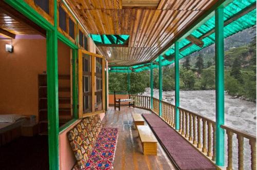 Odyssey Stays Baladhi - 1Km Trek from Main Road photo