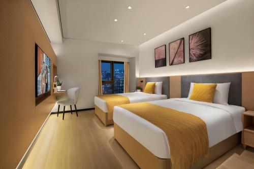 2 twin beds