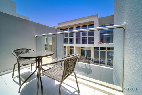 Cheerful 3BR Townhouse at DAMAC Hills 2, Dubailand by Deluxe Holiday Homes, Dubaj (fotografie 4)