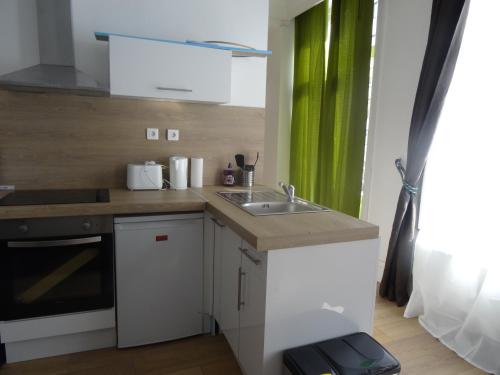 Nationale Appart Hotel - image 3