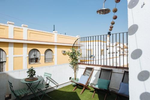 Guadalquivir Terrace Suite Apartments, Seville