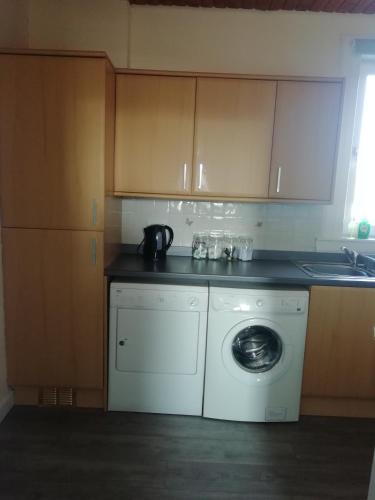 Carvetii - Walter House - First floor flat sleeps 6 in Leslie