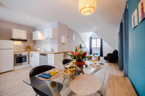 Appartements Le Bleu des Roches Noires - Location saisonnière - Saint-Paul