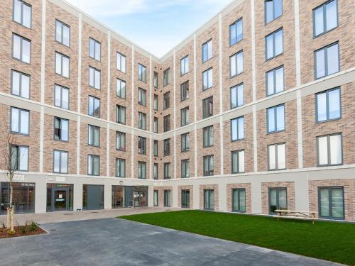 Exterior view, Rooms in Straits Meadow in Edinburgh City Centre in Duddingston