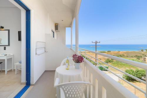 Alexis Hotel - image 11