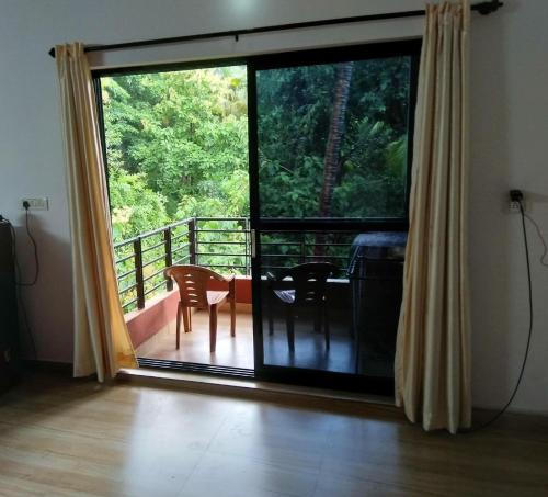 Our Nest - A cozy apartment near Palolem beach with power backup facility