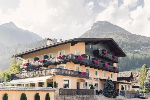 Posthotel in Luttach