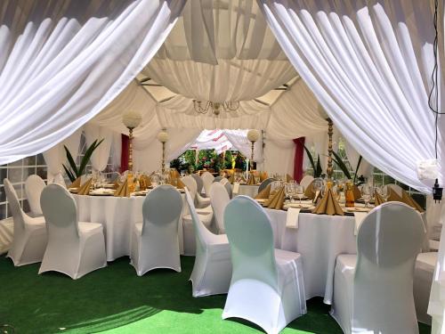 Hotel Dąbrowski Hotel Dąbrowski