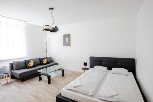 Gold Vision Apartment 2