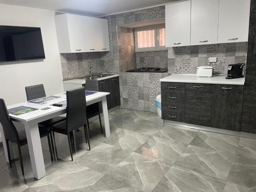 Casa Krizia 1, Naples