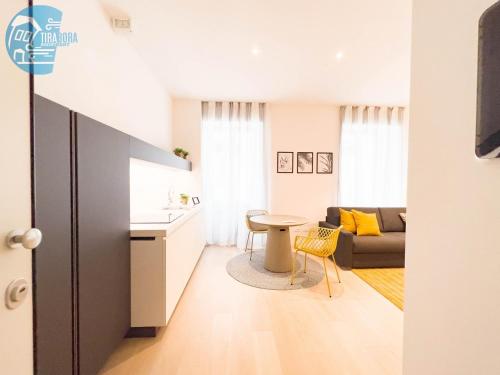  Slataper 11 Tirabora Short Rent, con parcheggio privato in Triest
