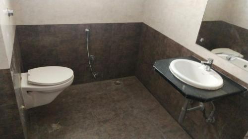 Deluxe Room room in SG International