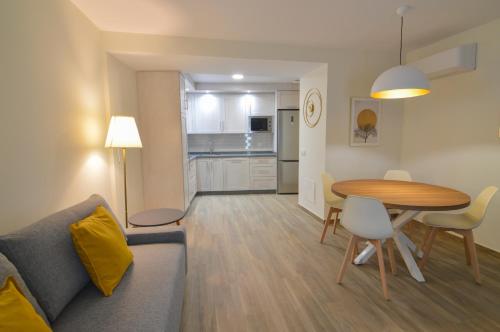 Apartamentos Turísticos Hornillo AT-CC-00681