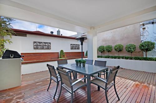 Central Warrnambool Townhouse photo 3