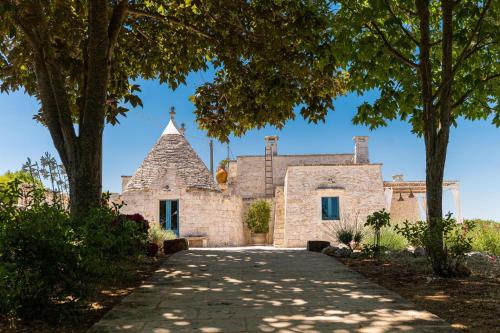 Trullo Aurea - Tap to explore photos