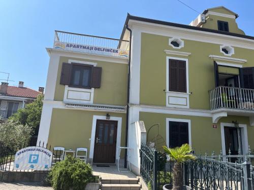 APARTMAJI MORJE 