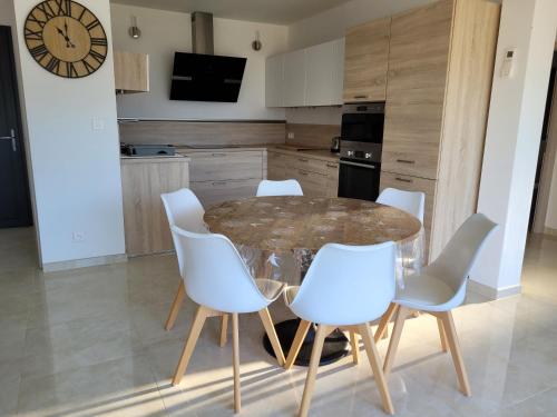Appartement neuf 3 chambres vue mer Propriano 5
