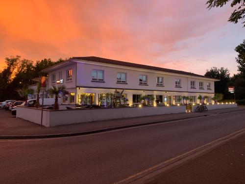 The Originals Boutique, Hôtel Lakeside, Biscarrosse , Lac Hotel de charme Parentis-en-Born