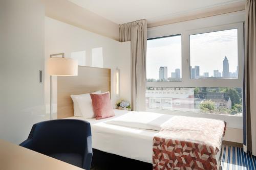 Best Western Plus Welcome Hotel Frankfurt - image 2