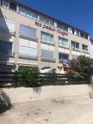 Appartement neuf cap d'agde location near A la Table de Geraldine