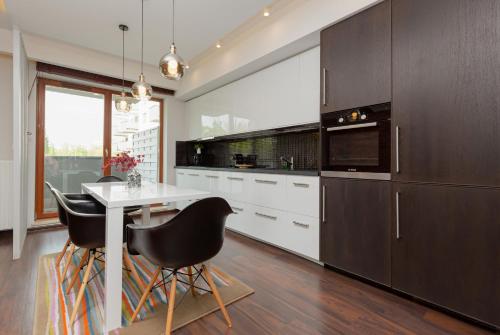 Apartment Warsaw Airport Kłobucka by Noclegi Renters, Warsaw (photo 7)