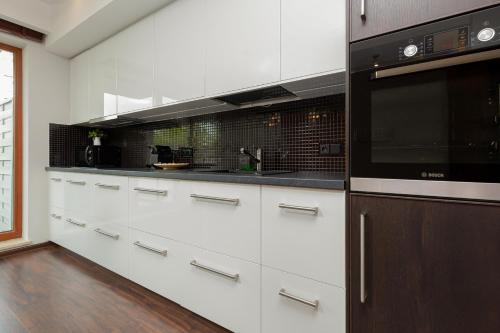 Apartment Warsaw Airport Kłobucka by Noclegi Renters, Warsaw (photo 11)