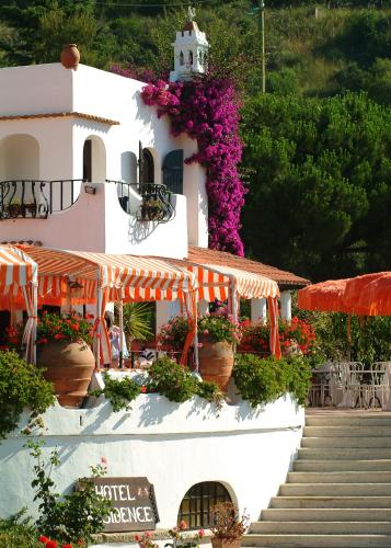 Porto Azzurro Hotels