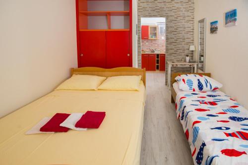 Apartmans and studios Ana