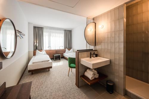 room detail thumbnail 0