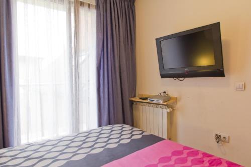 Vitosha Downtown Apartments - image 9