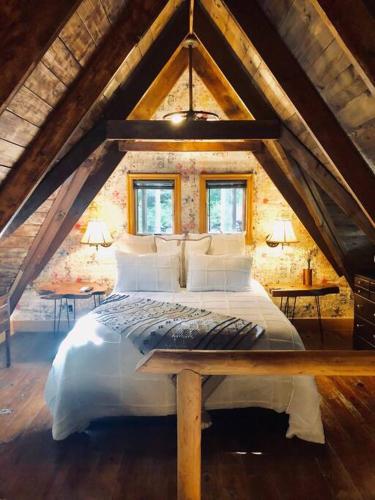 Bear Cottage in บุชคิล (พีเอ)