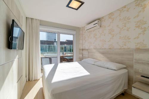 Apartment image 8