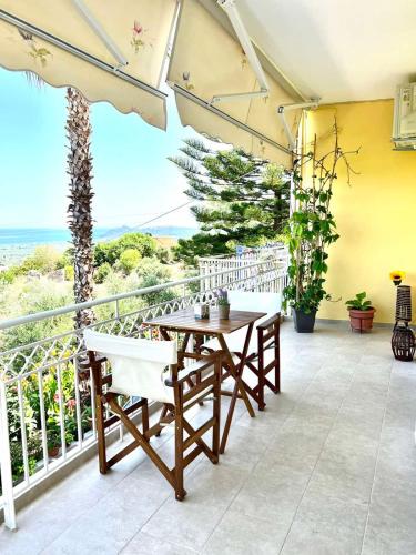 Cosy apartment with Great Views Cosy apartment with Great Views