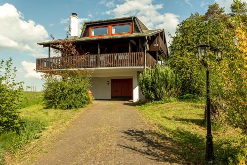 Blockhaus Eifelsteig w/ Kamin Garten & Feuerstelle