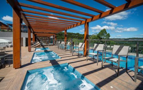 อ่างแช่น้ำร้อน, Golden gramado resort Laghetto in กรามาโด้