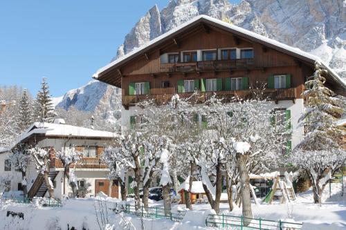 Hotel Pontechiesa - Cortina d'Ampezzo