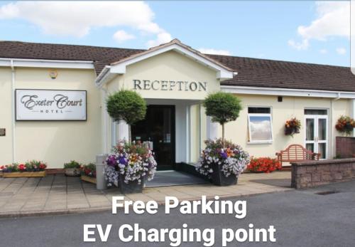 . Exeter Court Hotel